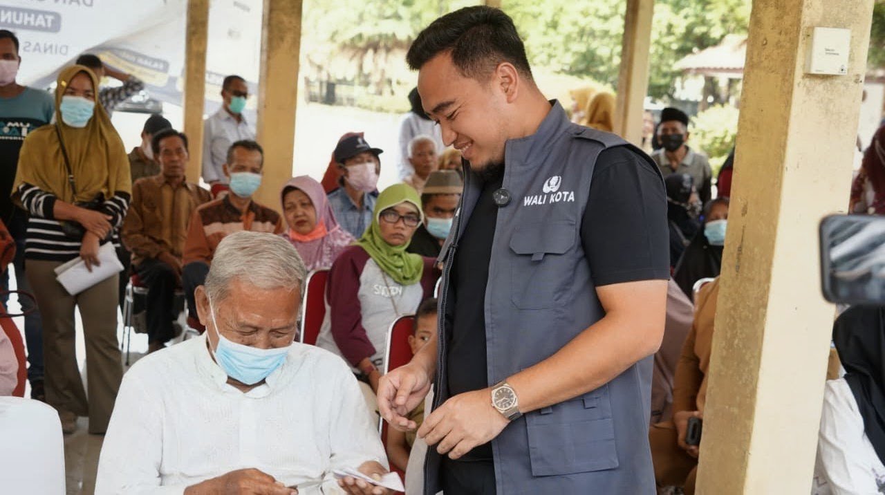 Pemkot Cilegon Salurkan Bansos Bagi 1.977 Lansia, 156 Penyandang Disabilitas dan 312 Penerima Santunan Kematian