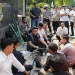 Robinsar Temui Langsung Massa Aksi, Tegaskan Pemkot Cilegon Terbuka Terima Aspirasi Mahasiswa