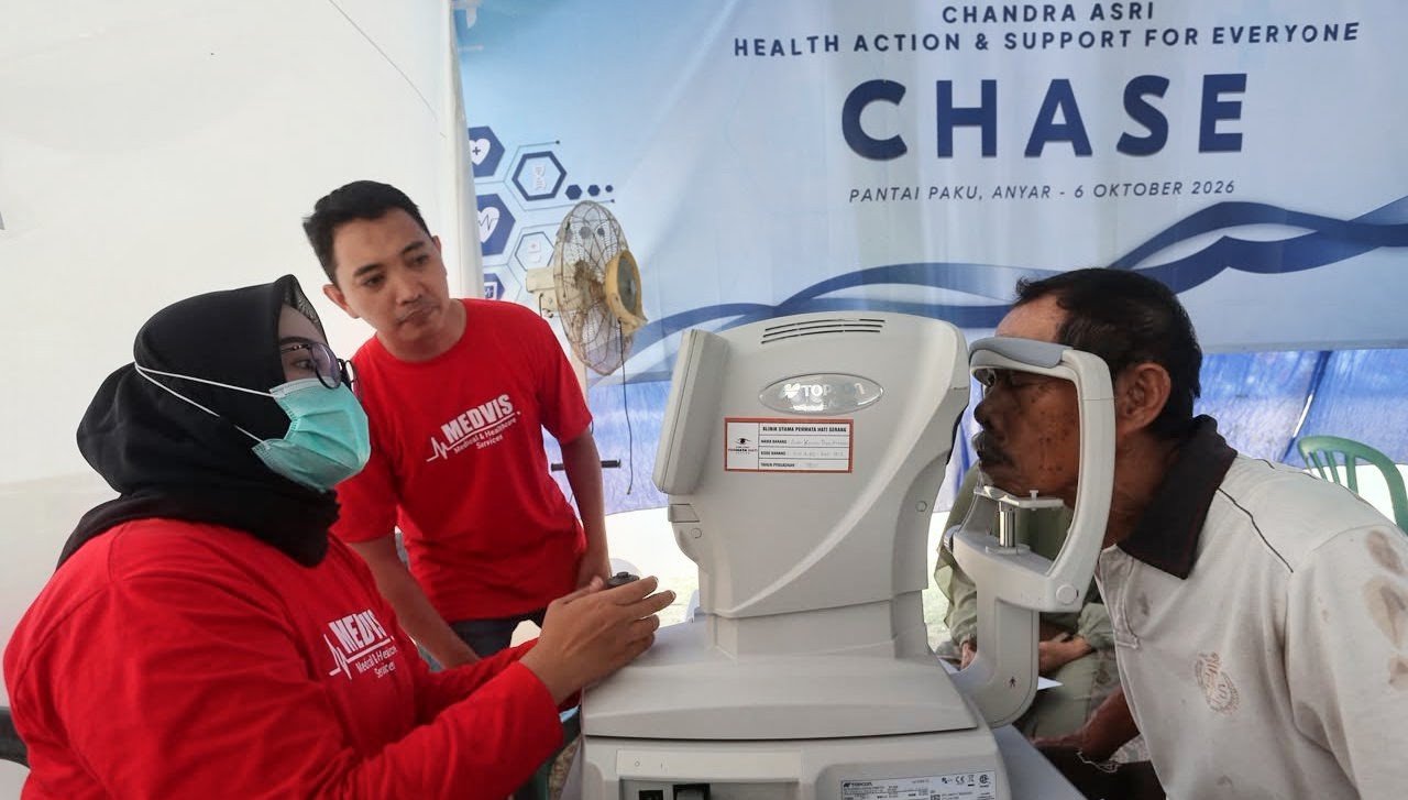 Kado HUT ke-34 Chandra Asri: Ratusan Warga Anyer Antusias Serbu Cek Kesehatan Gratis