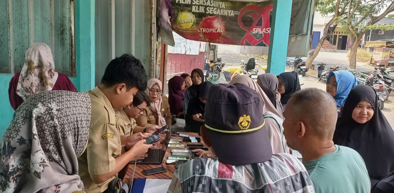 Capaian IKD Lebak Denok Tembus 27 Persen, Lurah Nurcholis Intensifkan Pelayanan dari Posyandu hingga Pos Ronda